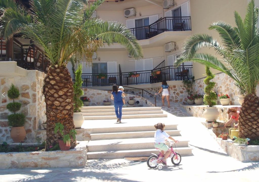 Ammouliani Hotel Buitenkant foto