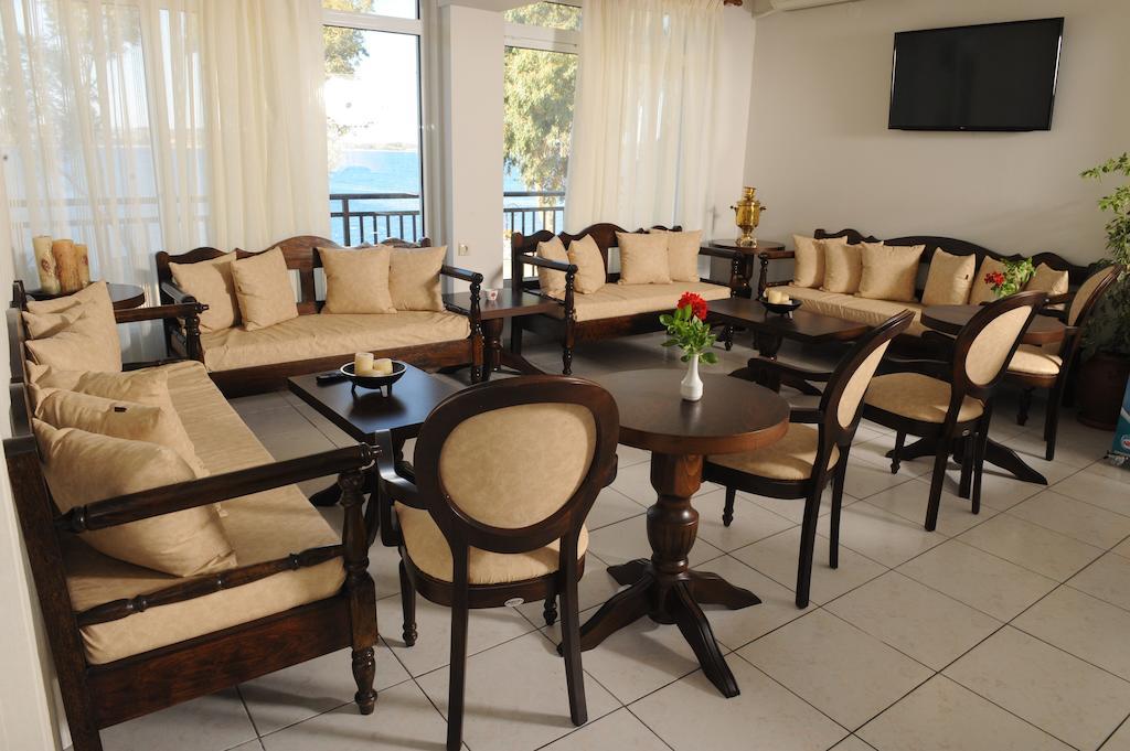 Ammouliani Hotel Buitenkant foto